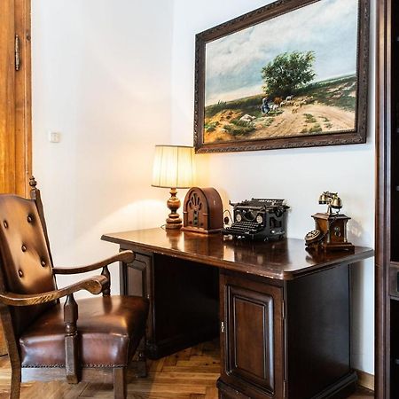 Apartament Cafe Belg تشينستوخوفا المظهر الخارجي الصورة