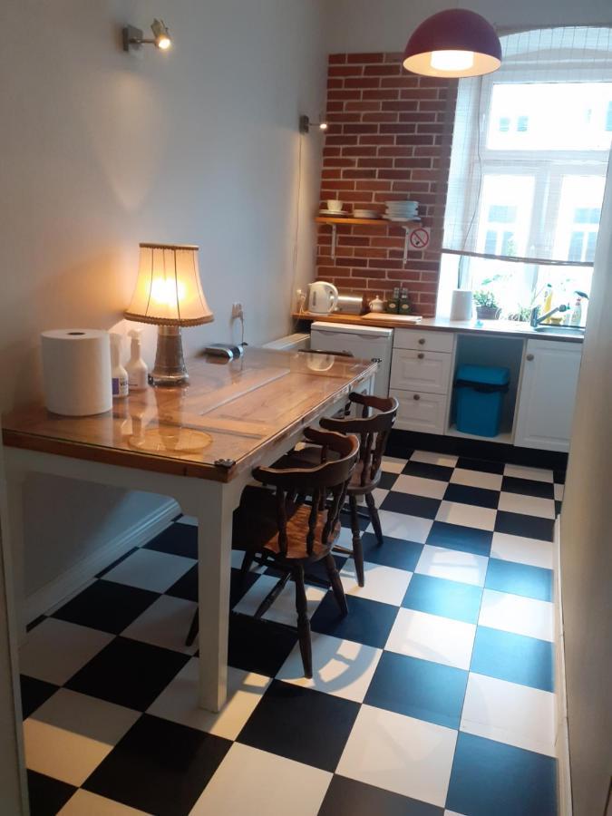 Apartament Cafe Belg تشينستوخوفا المظهر الخارجي الصورة
