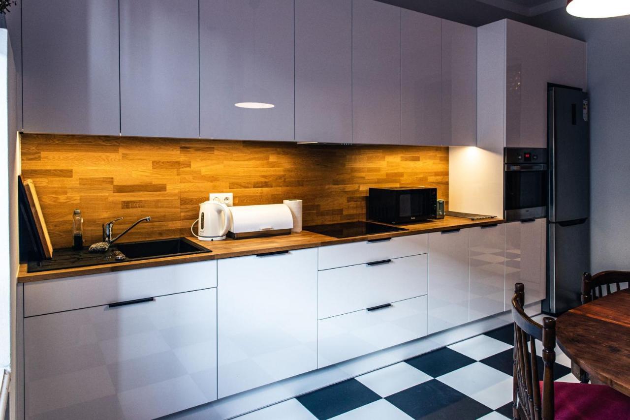 Apartament Cafe Belg تشينستوخوفا المظهر الخارجي الصورة